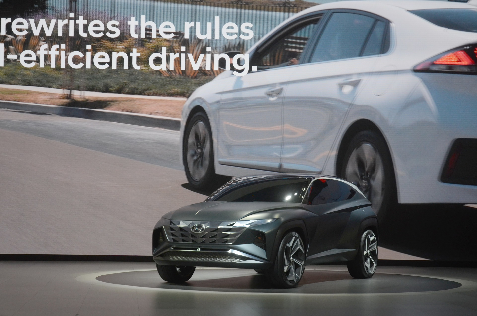 Hyundai Vision T Concept Is What We’d Really Like The 2021 Tucson To Look Like