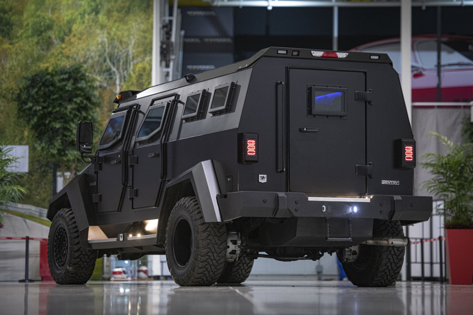 Inkas’ Armored Sentry Civilian Will Make Others Think You Belong In A SWAT Or SF Unit