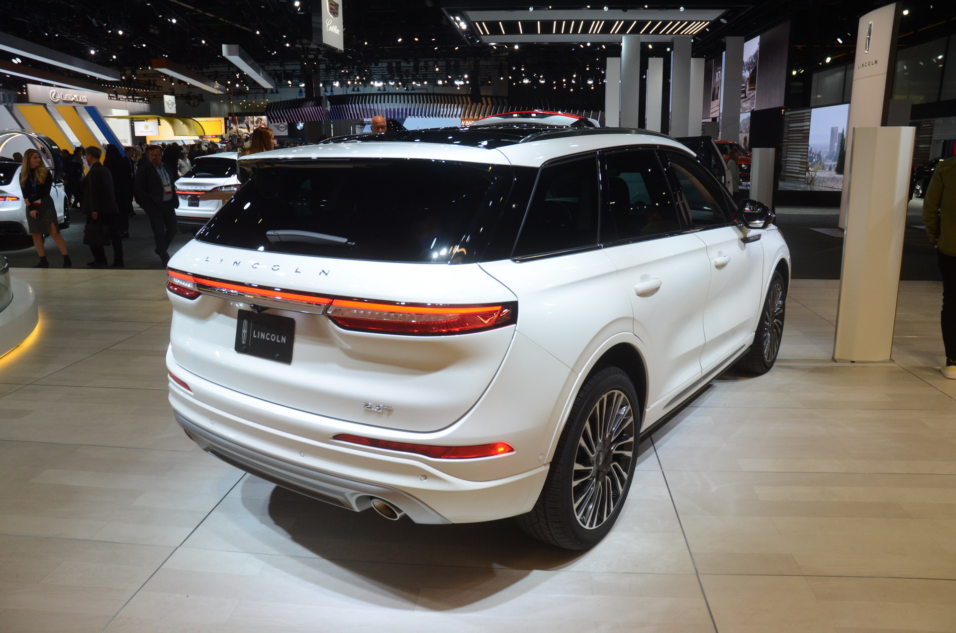 2021 Lincoln Corsair Grand Touring PHEV Has e-AWD, 266 HP And 25 Miles Electric Range