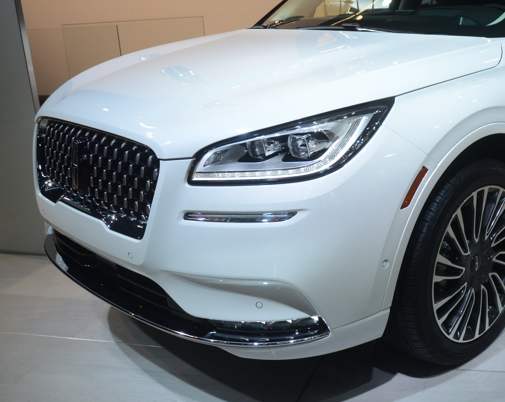 2021 Lincoln Corsair Grand Touring PHEV Has e-AWD, 266 HP And 25 Miles Electric Range