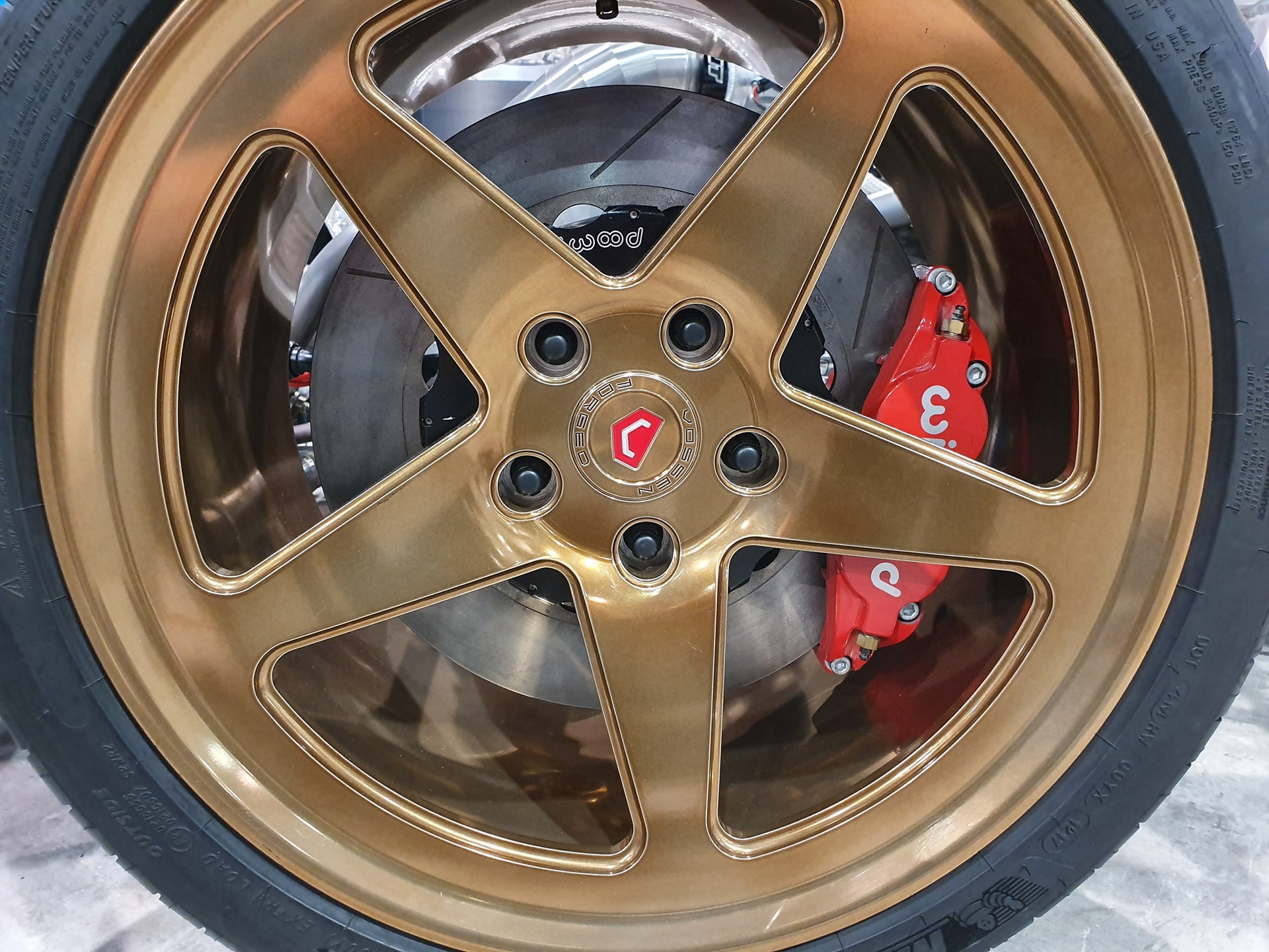 World’s Only AWD Mazda RX-7 With A 4-Rotor Engine Edges Closer To Completion