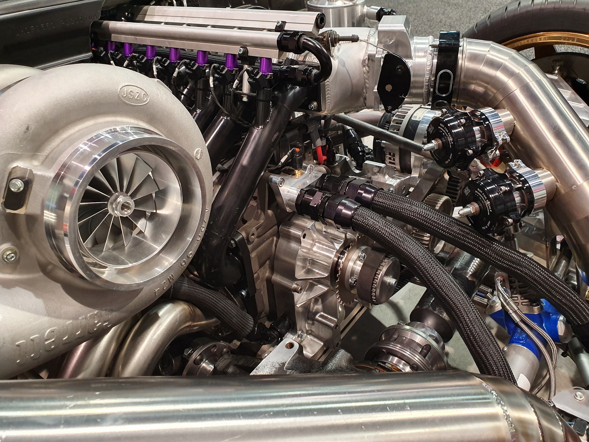 World’s Only AWD Mazda RX-7 With A 4-Rotor Engine Edges Closer To Completion