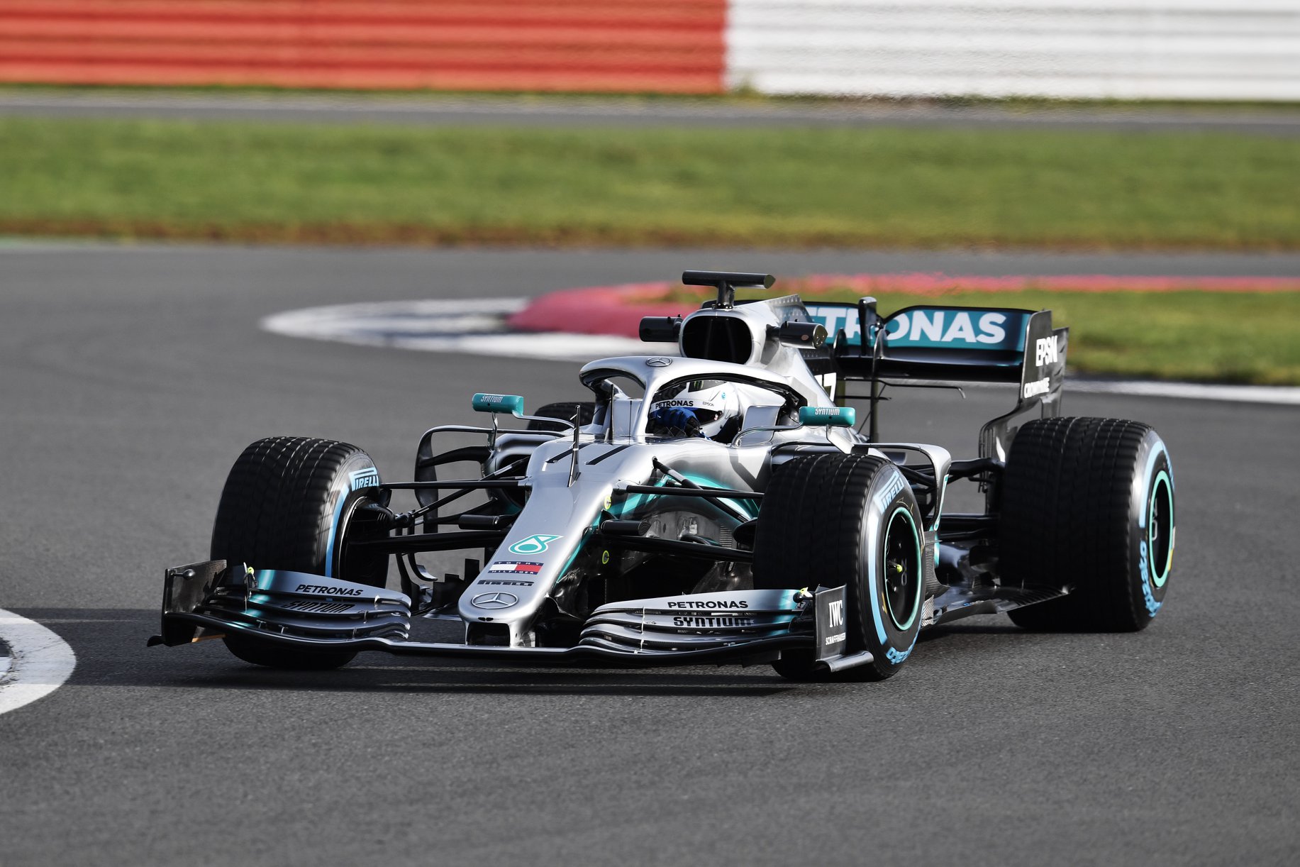 Mercedes-Benz Says Its F1 Team Is Absolutely Not For Sale
