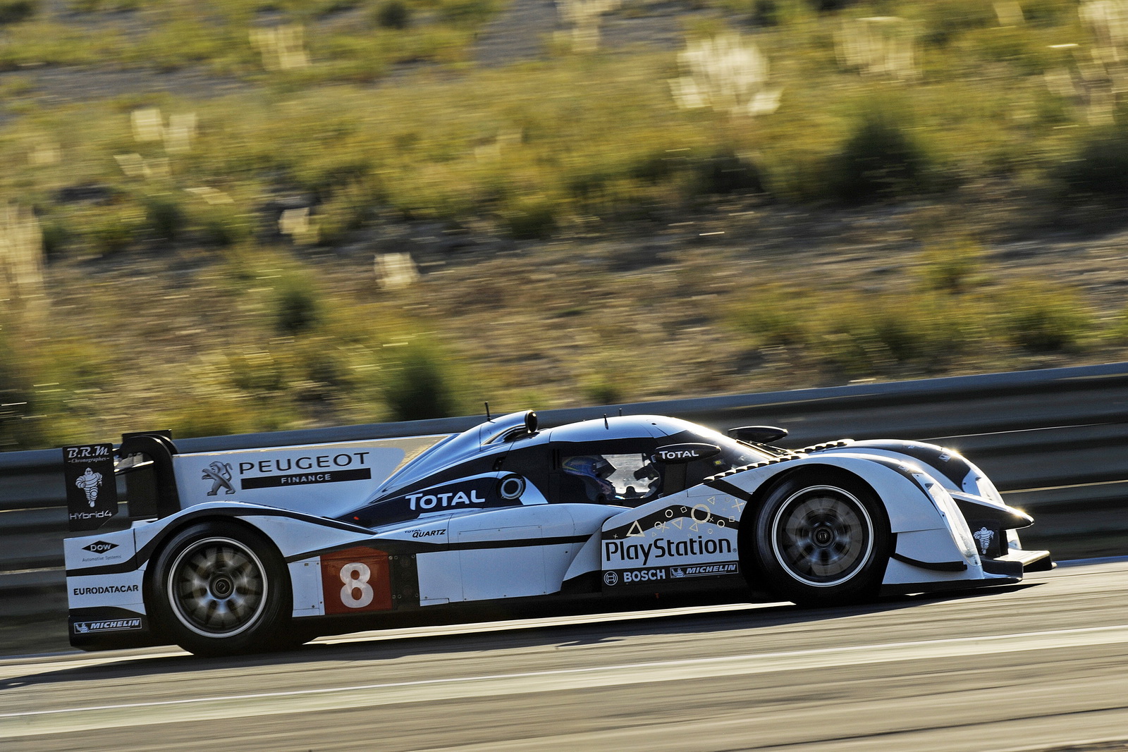 Peugeot Returns To Le Mans With A New Hybrid Hypercar