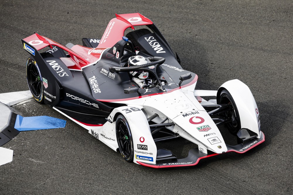 2020 Macan Turbo And Taycan 4S Headline Porsche’s LA Auto Show Lineup