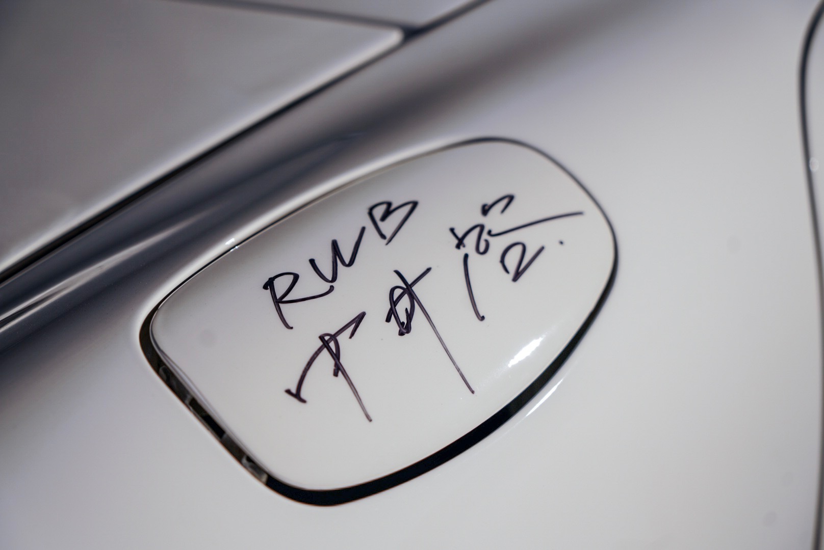 Tesla-Swapped Porsche 911 E-RWB Joins The Electric Side At SEMA