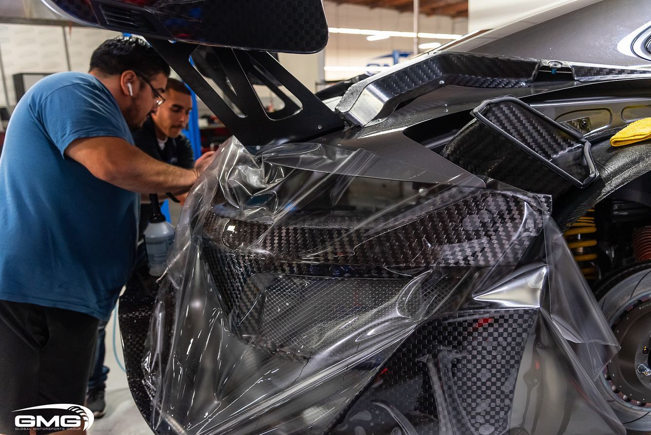 Porsche 935 Clubsport Clad In Gloss Carbon Fiber Looks Bonkers