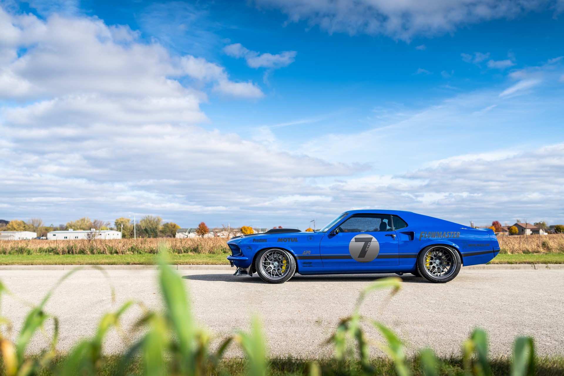 Ringbrothers’ 1969 Ford Mustang Mach 1 Sports A Massive 8.5-Liter V8 With 700 HP