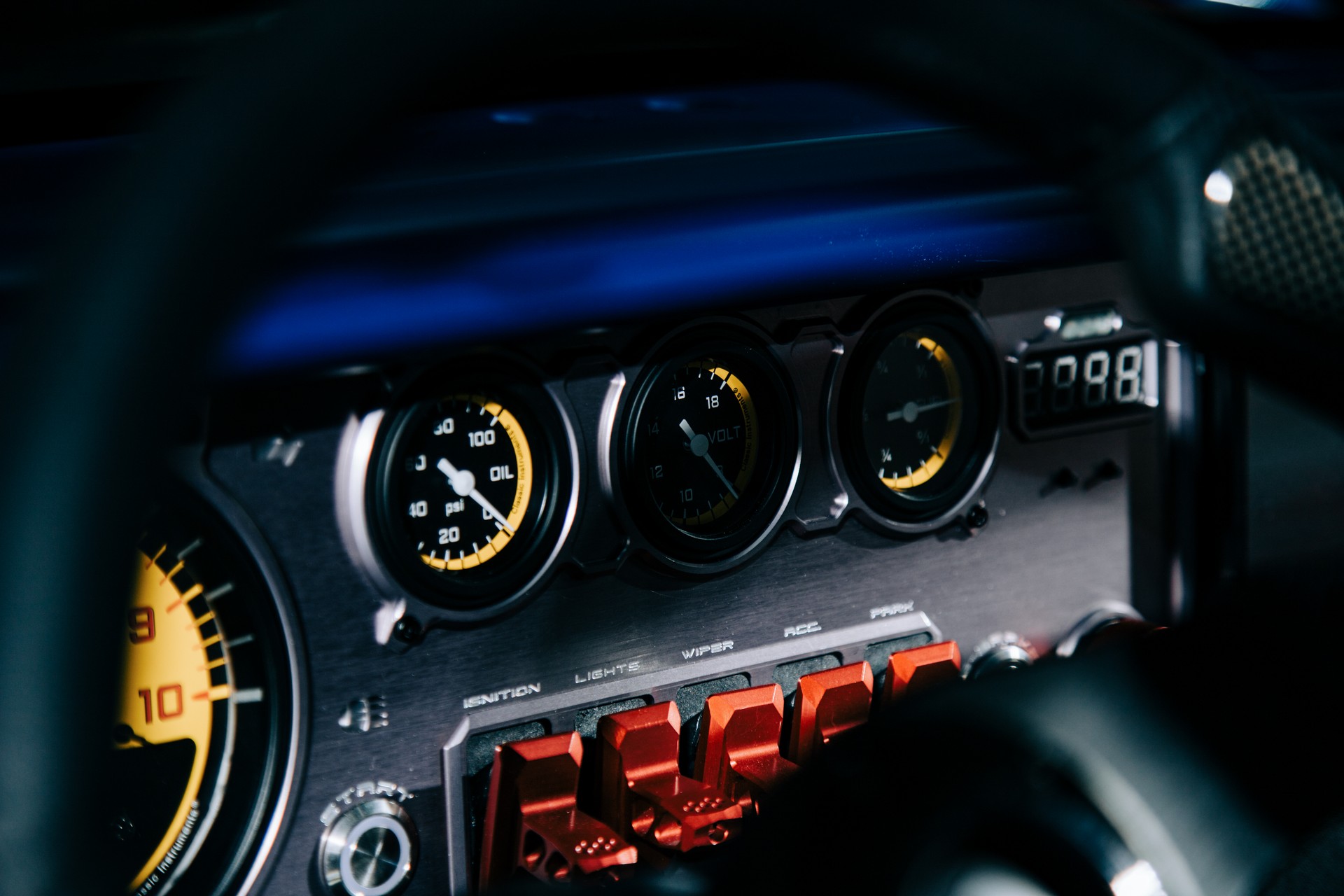 Ringbrothers’ 1969 Ford Mustang Mach 1 Sports A Massive 8.5-Liter V8 With 700 HP