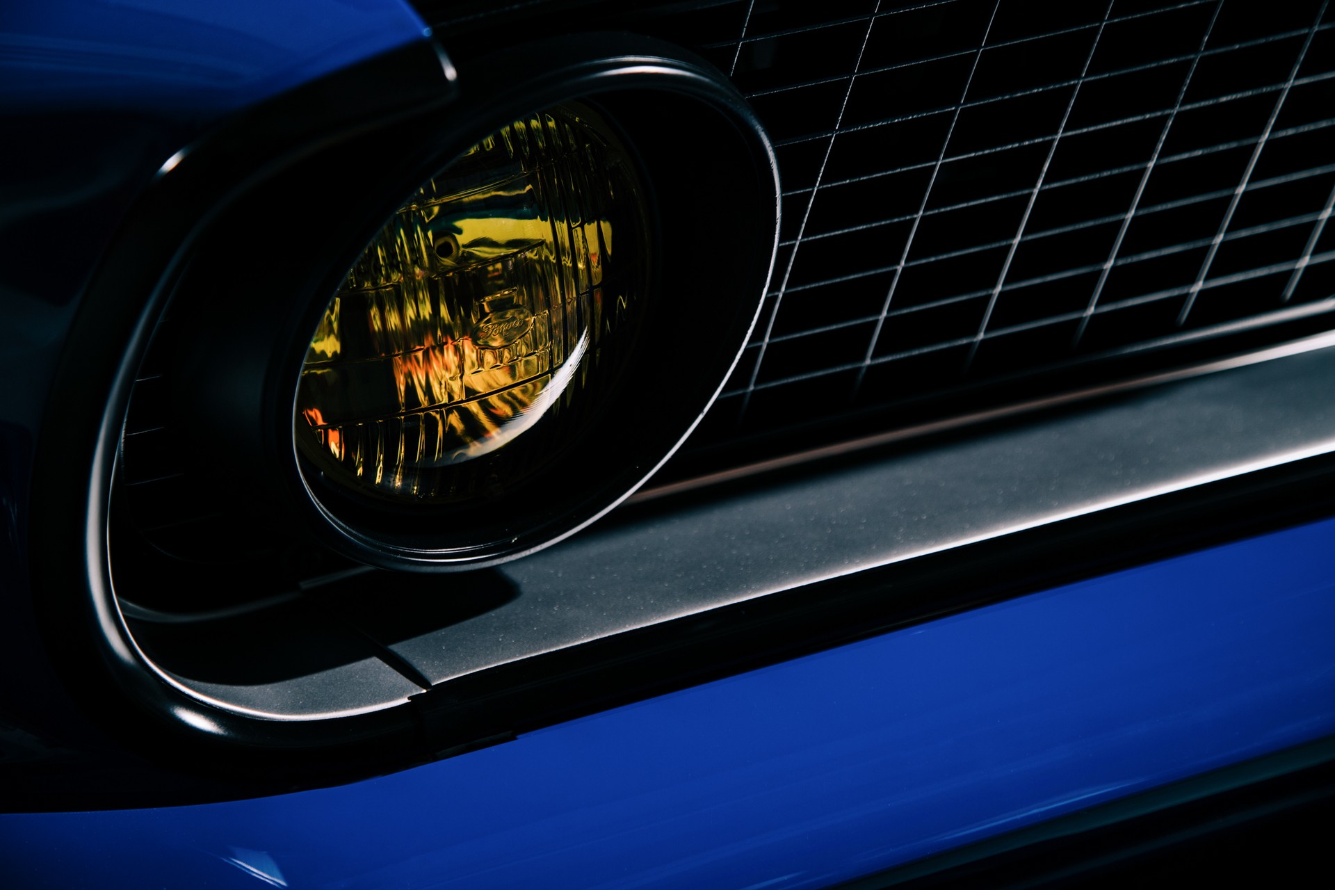 Ringbrothers’ 1969 Ford Mustang Mach 1 Sports A Massive 8.5-Liter V8 With 700 HP