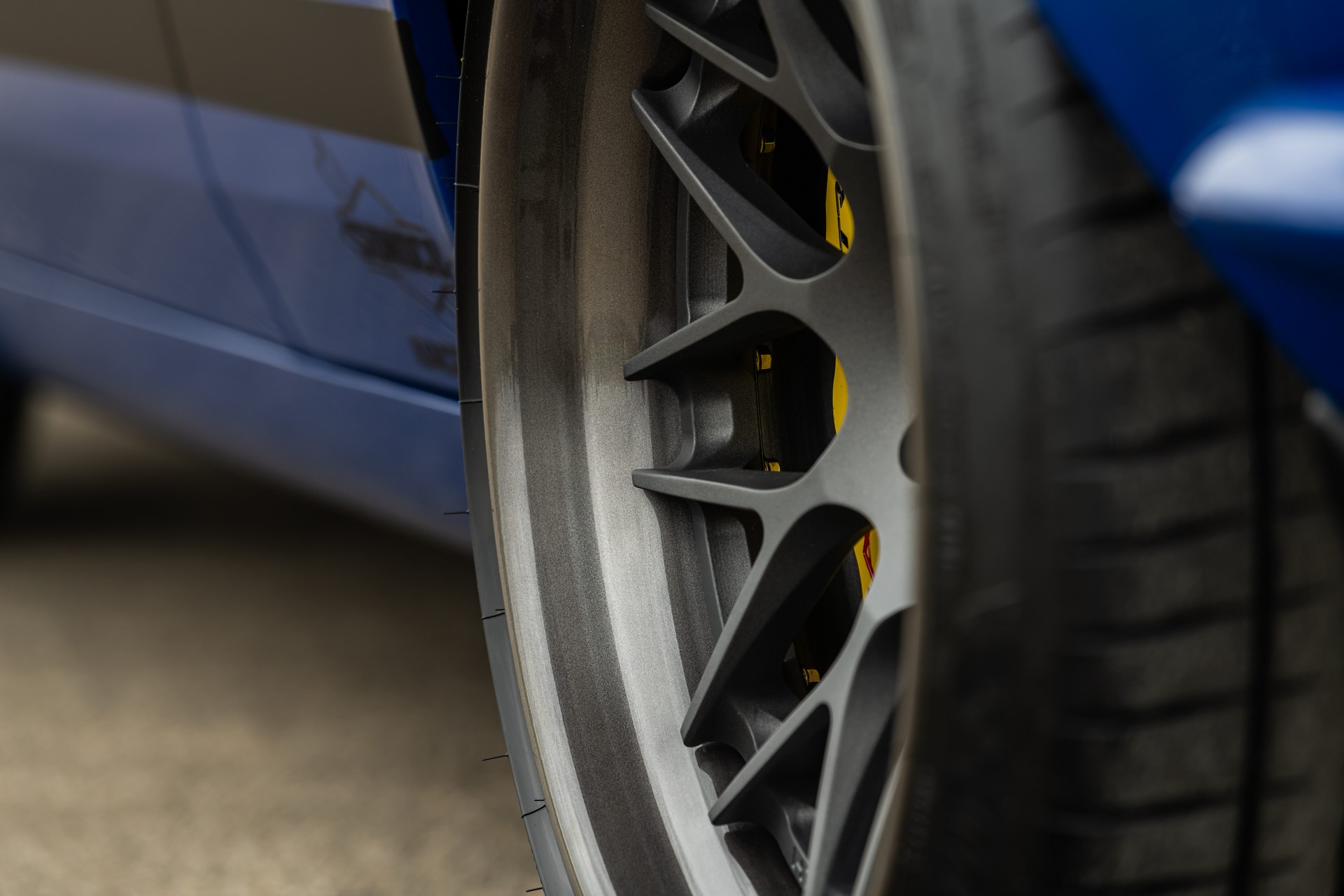 Ringbrothers’ 1969 Ford Mustang Mach 1 Sports A Massive 8.5-Liter V8 With 700 HP