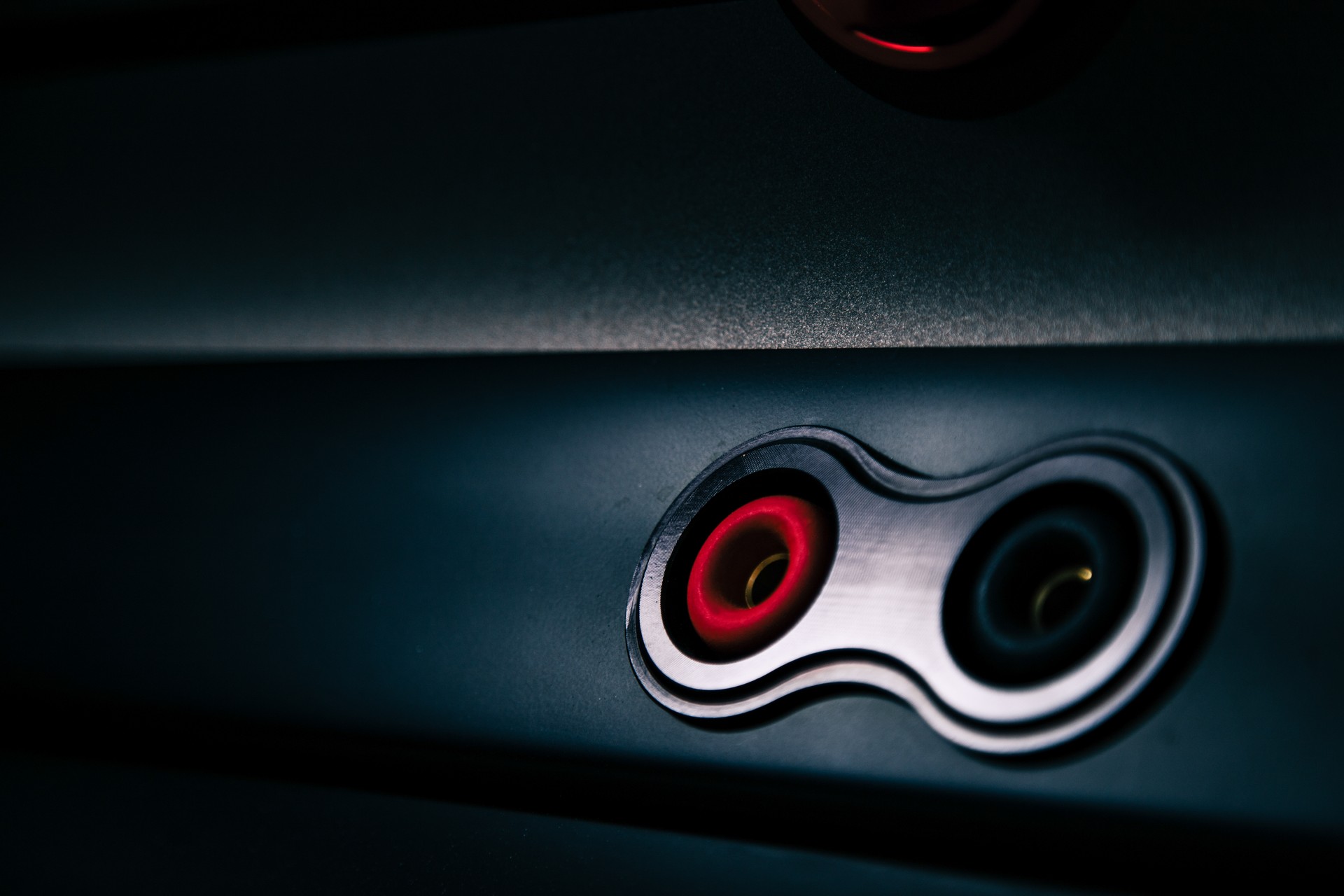 Ringbrothers’ 1969 Ford Mustang Mach 1 Sports A Massive 8.5-Liter V8 With 700 HP