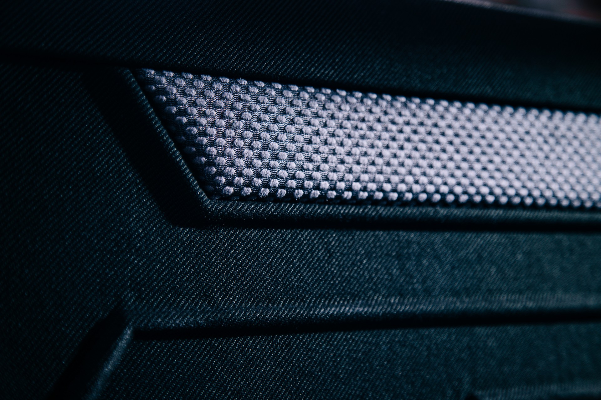 Ringbrothers’ 1969 Ford Mustang Mach 1 Sports A Massive 8.5-Liter V8 With 700 HP