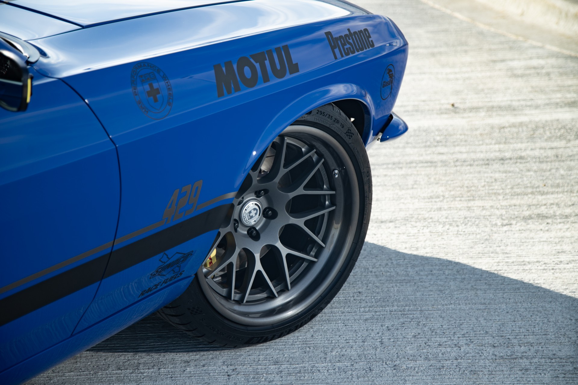 Ringbrothers’ 1969 Ford Mustang Mach 1 Sports A Massive 8.5-Liter V8 With 700 HP
