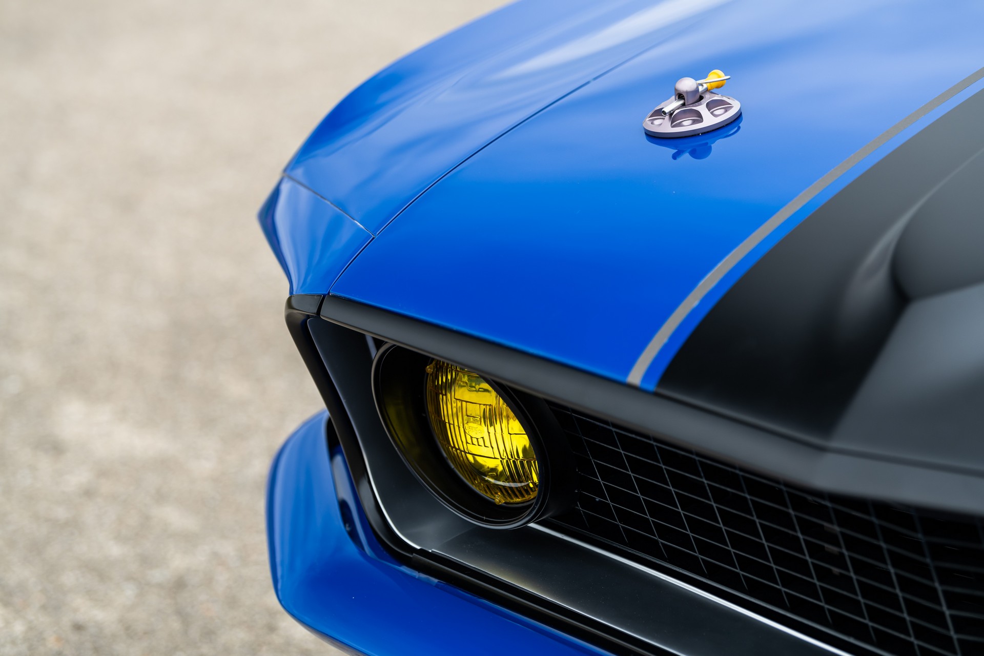 Ringbrothers’ 1969 Ford Mustang Mach 1 Sports A Massive 8.5-Liter V8 With 700 HP