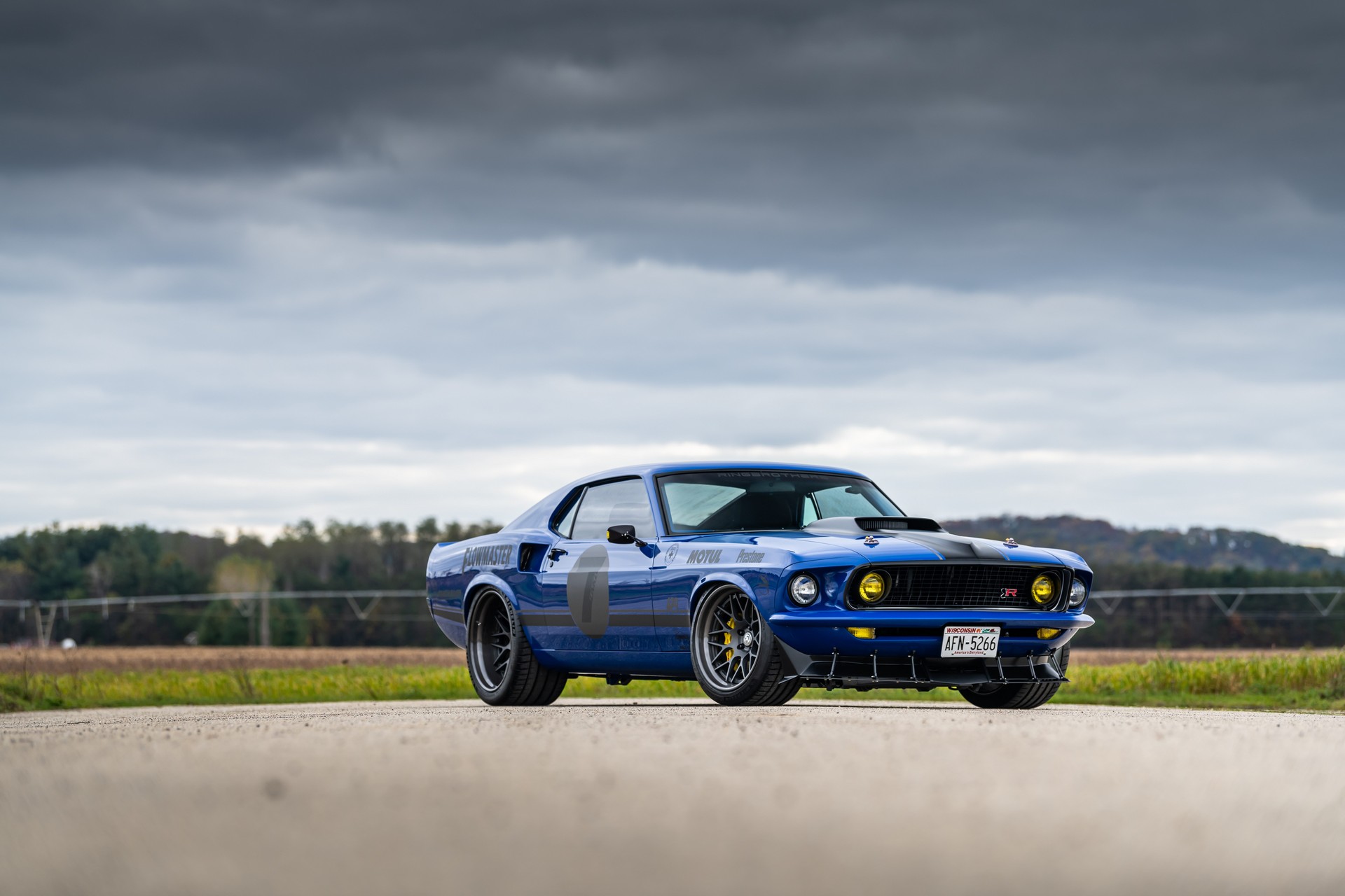 Ringbrothers’ 1969 Ford Mustang Mach 1 Sports A Massive 8.5-Liter V8 With 700 HP