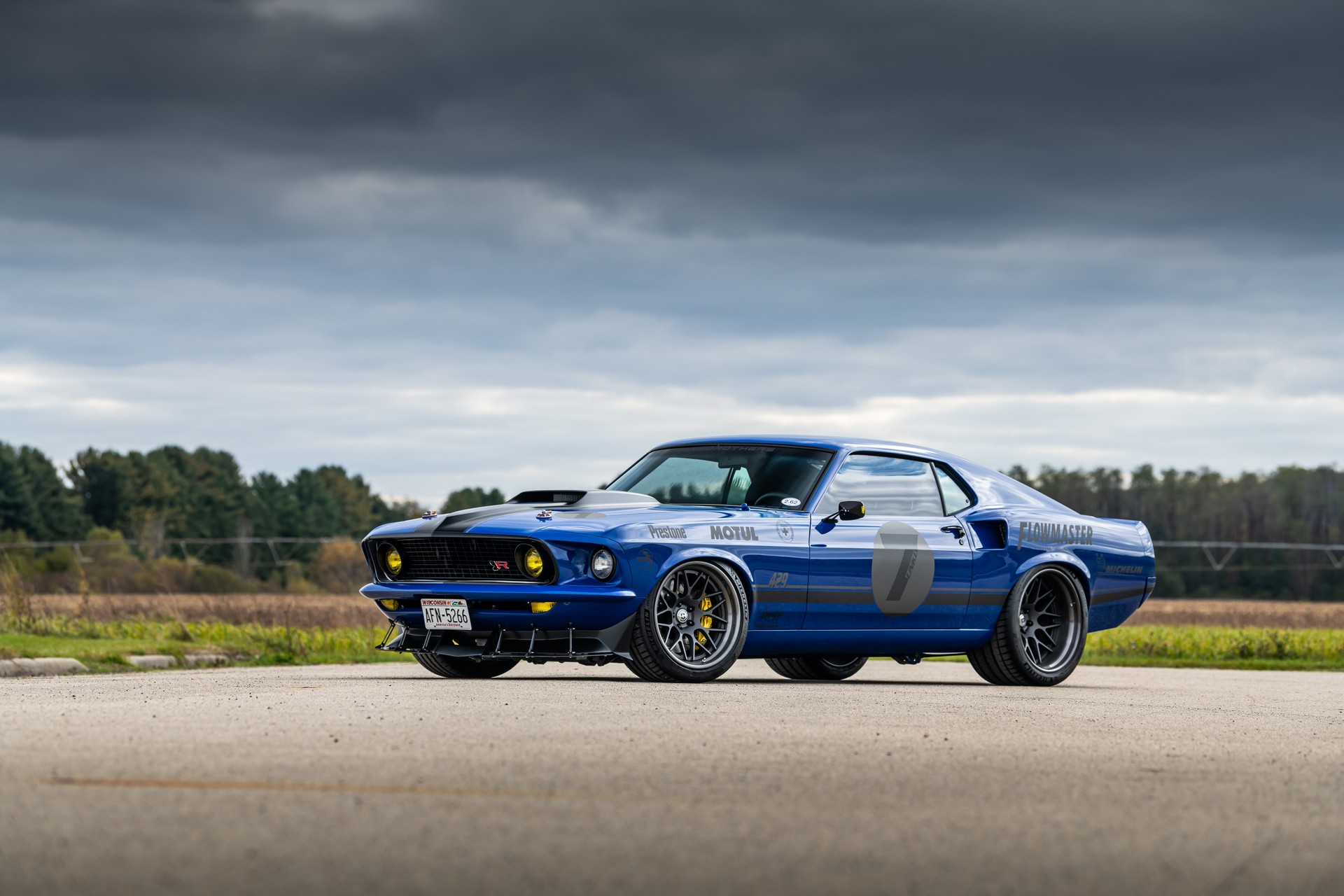 Ringbrothers’ 1969 Ford Mustang Mach 1 Sports A Massive 8.5-Liter V8 With 700 HP