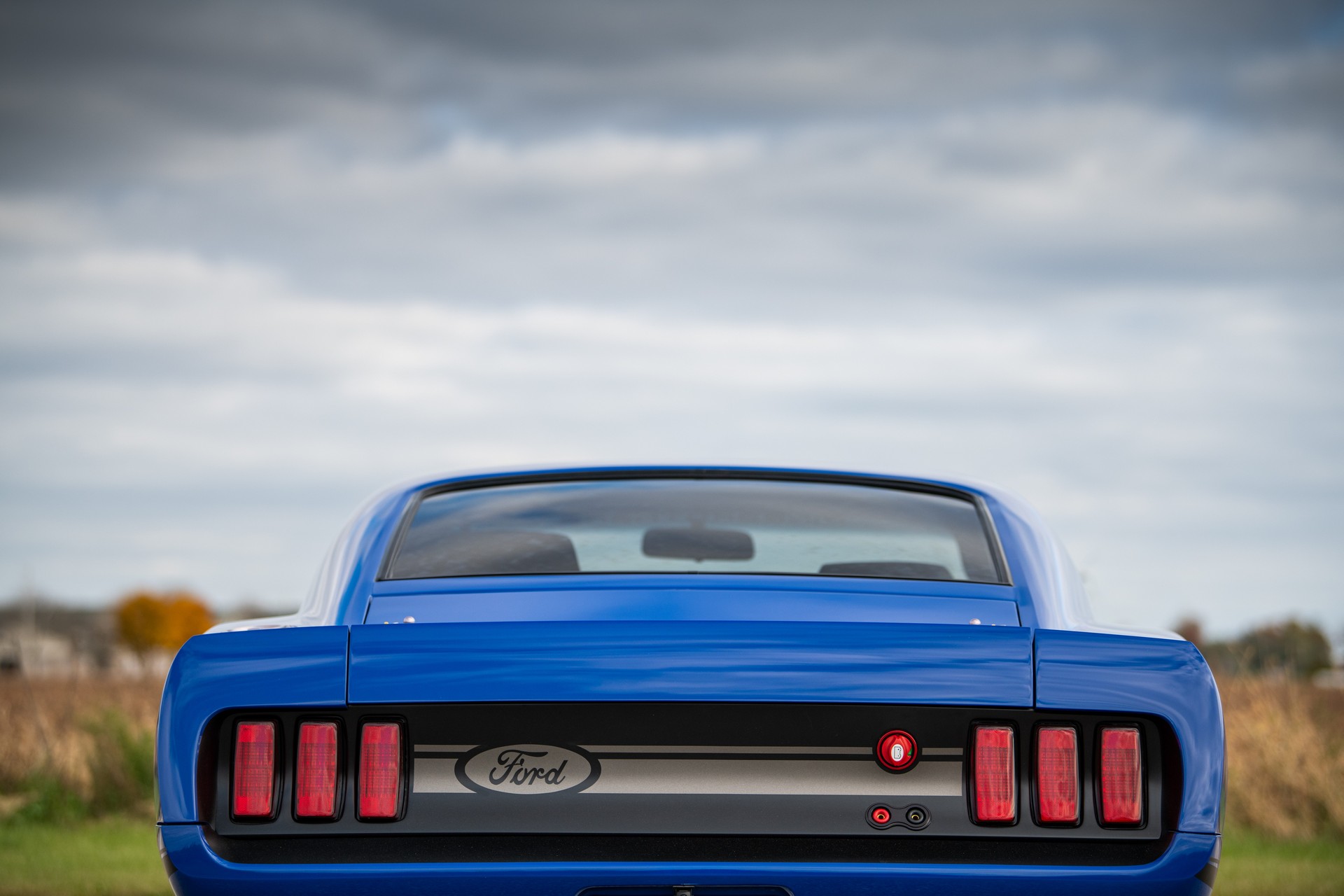 Ringbrothers’ 1969 Ford Mustang Mach 1 Sports A Massive 8.5-Liter V8 With 700 HP