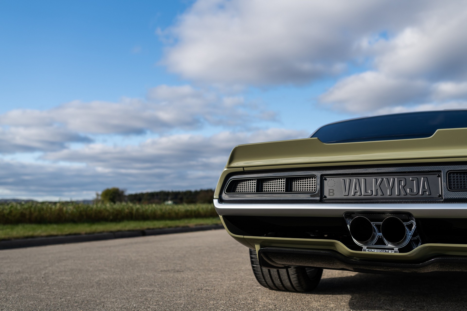 Ringbrothers’ Latest Retromod Is An Awesome 890 HP Camaro Named Valkyrja