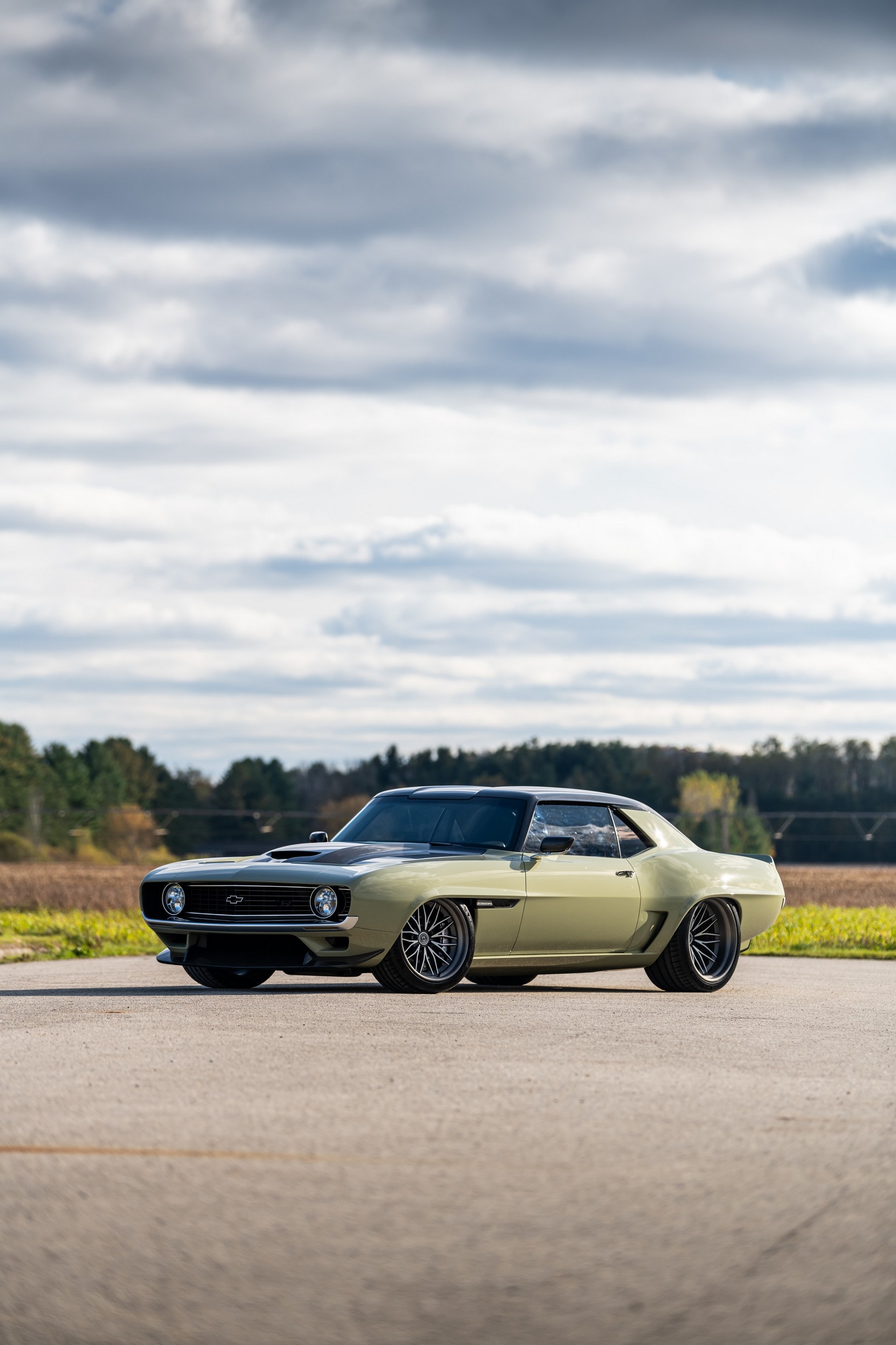 Ringbrothers’ Latest Retromod Is An Awesome 890 HP Camaro Named Valkyrja