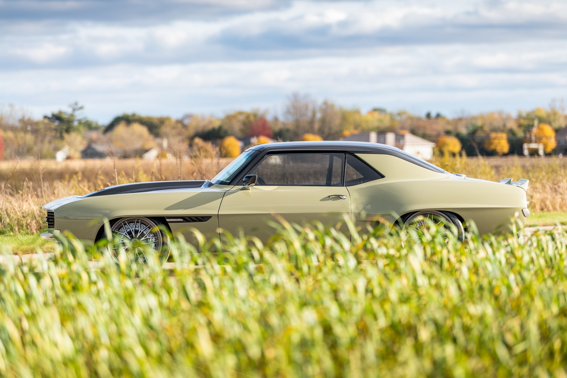 Ringbrothers’ Latest Retromod Is An Awesome 890 HP Camaro Named Valkyrja