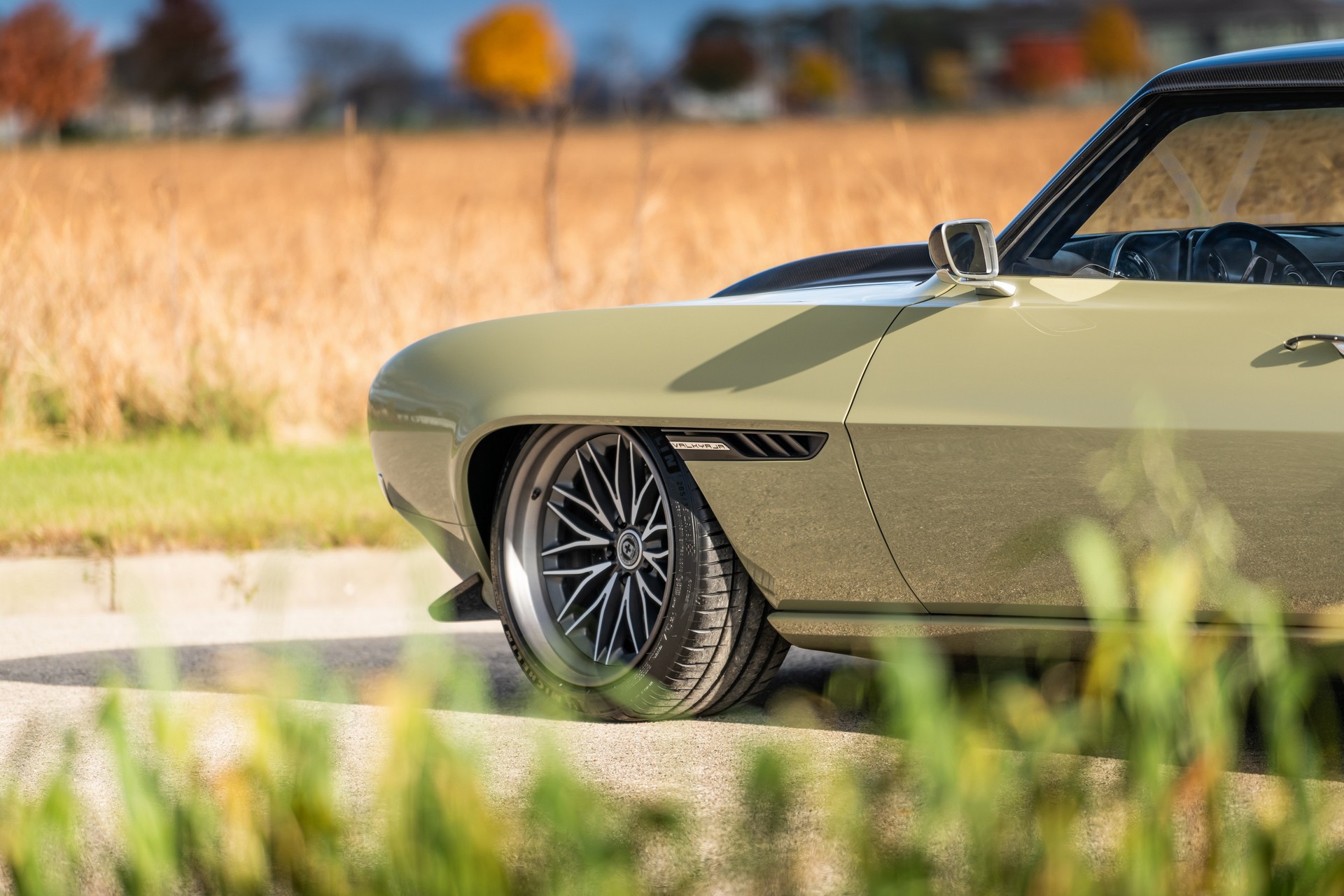 Ringbrothers’ Latest Retromod Is An Awesome 890 HP Camaro Named Valkyrja