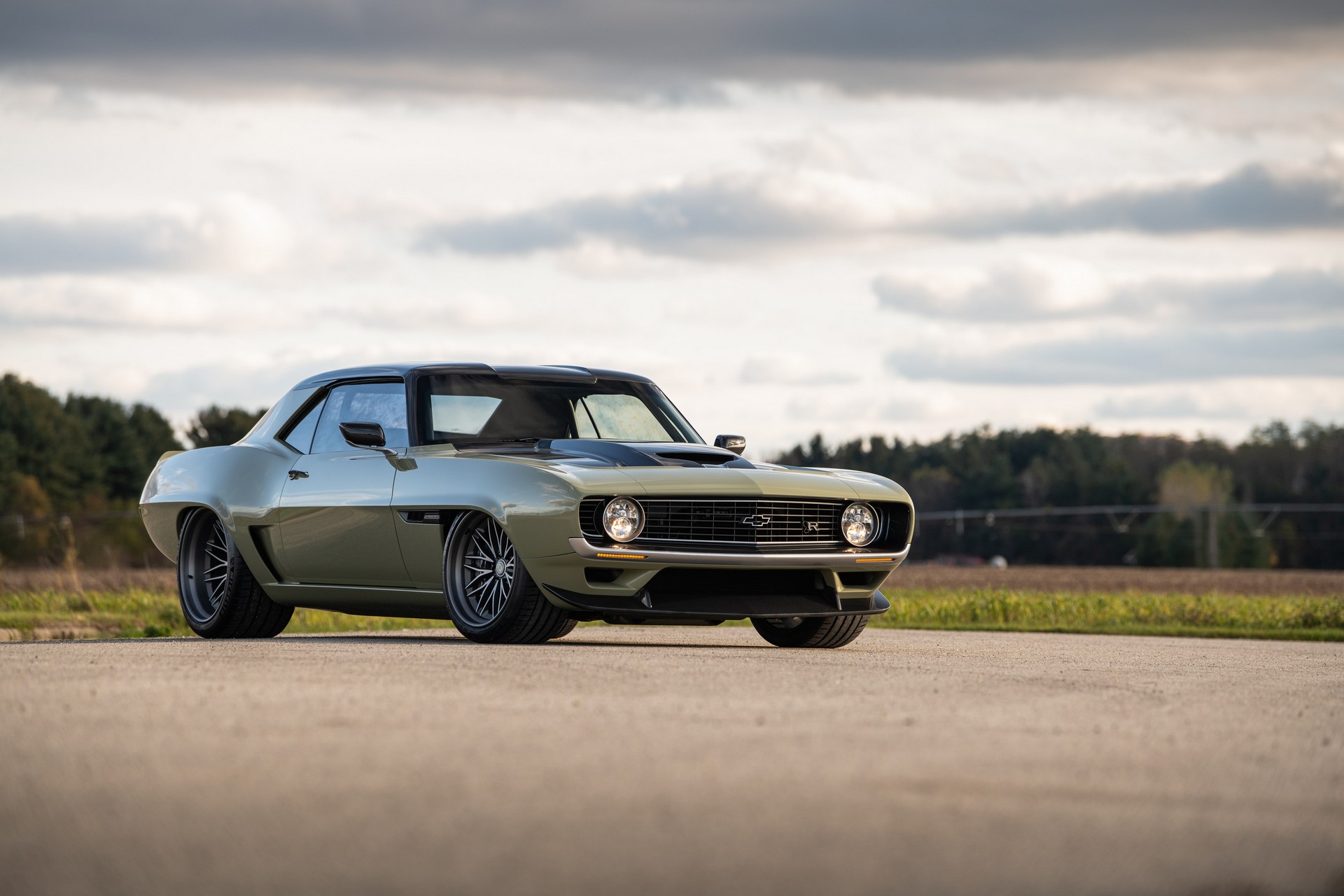 Ringbrothers’ Latest Retromod Is An Awesome 890 HP Camaro Named Valkyrja