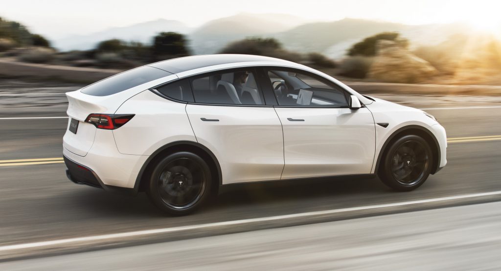  Tesla Shares Rocket Towards $500, Valuing Carmaker At Almost $89 Billion, More Than GM & Ford Combined