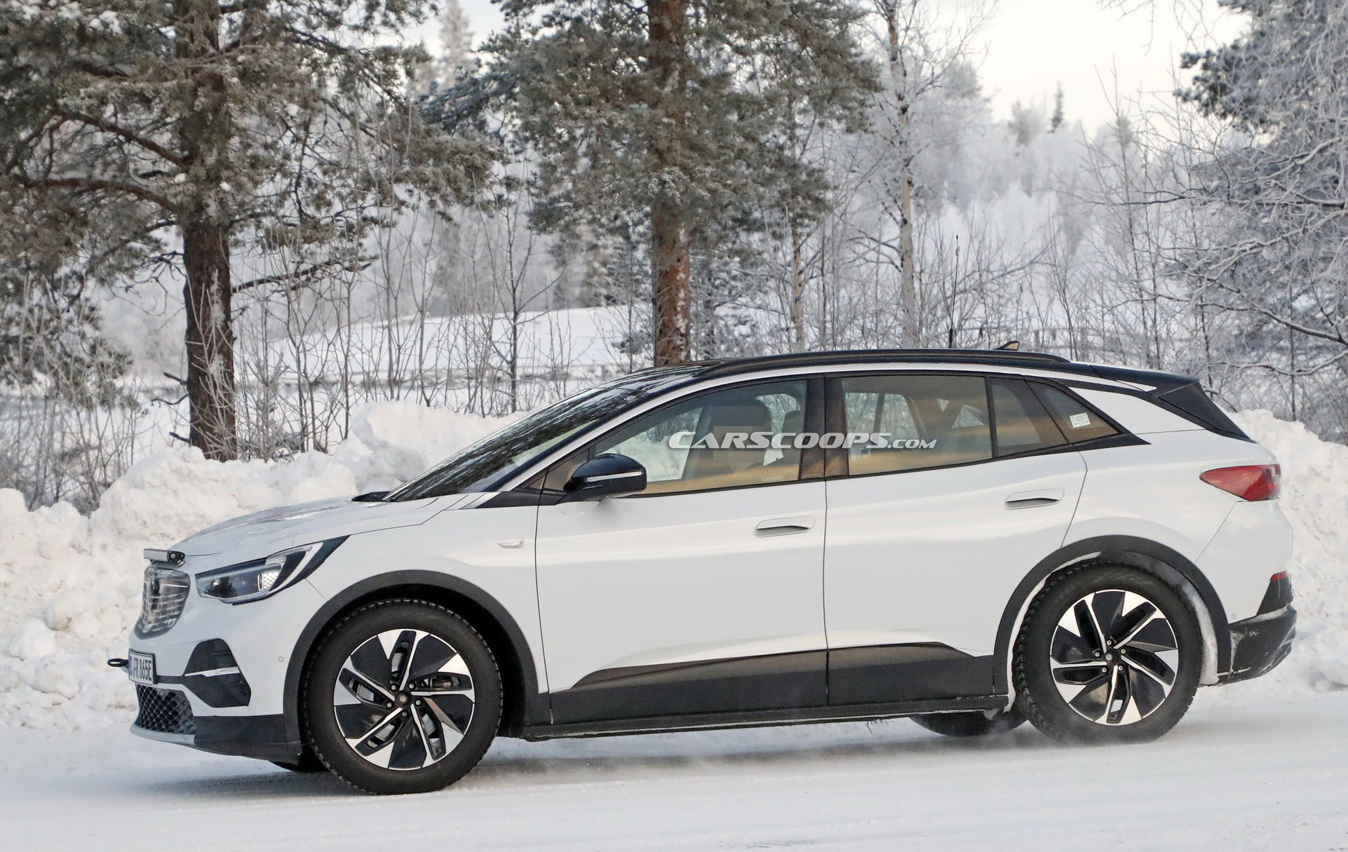 VW Cheekily Tries To Hide 2021 ID.4 Electric Crossover As An… Opel