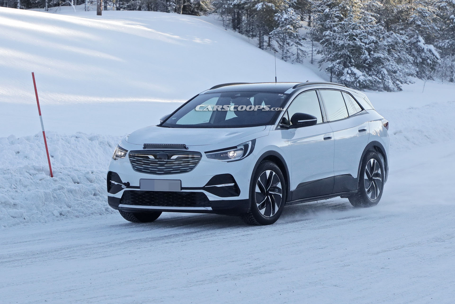 VW Cheekily Tries To Hide 2021 ID.4 Electric Crossover As An… Opel