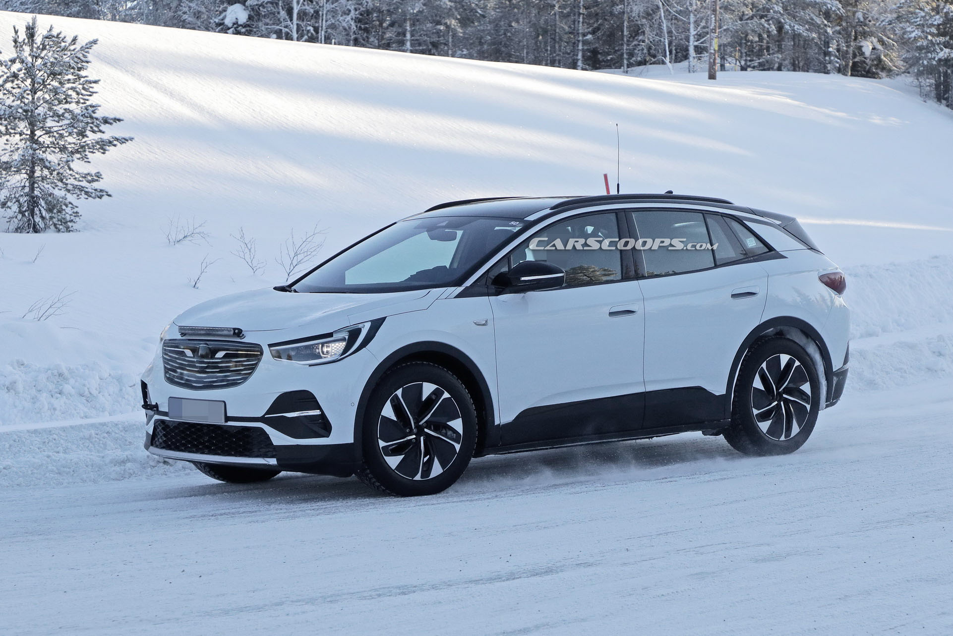 VW Cheekily Tries To Hide 2021 ID.4 Electric Crossover As An… Opel