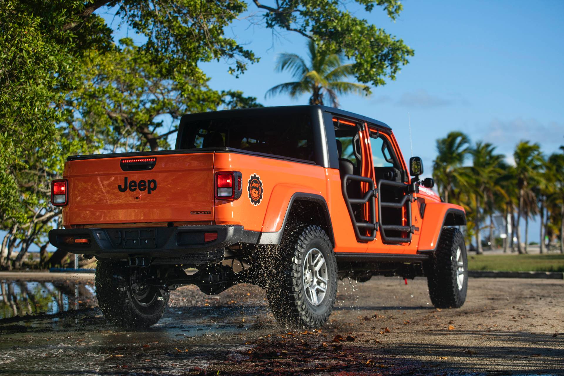 2020 Jeep Wrangler And Gladiator “Three O Five” Editions Are For Miami Only