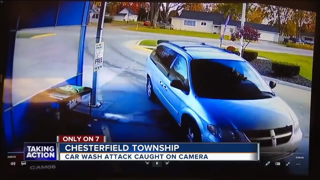  Minivan Driver Filmed Purposely Ramming Into Car Wash Employee