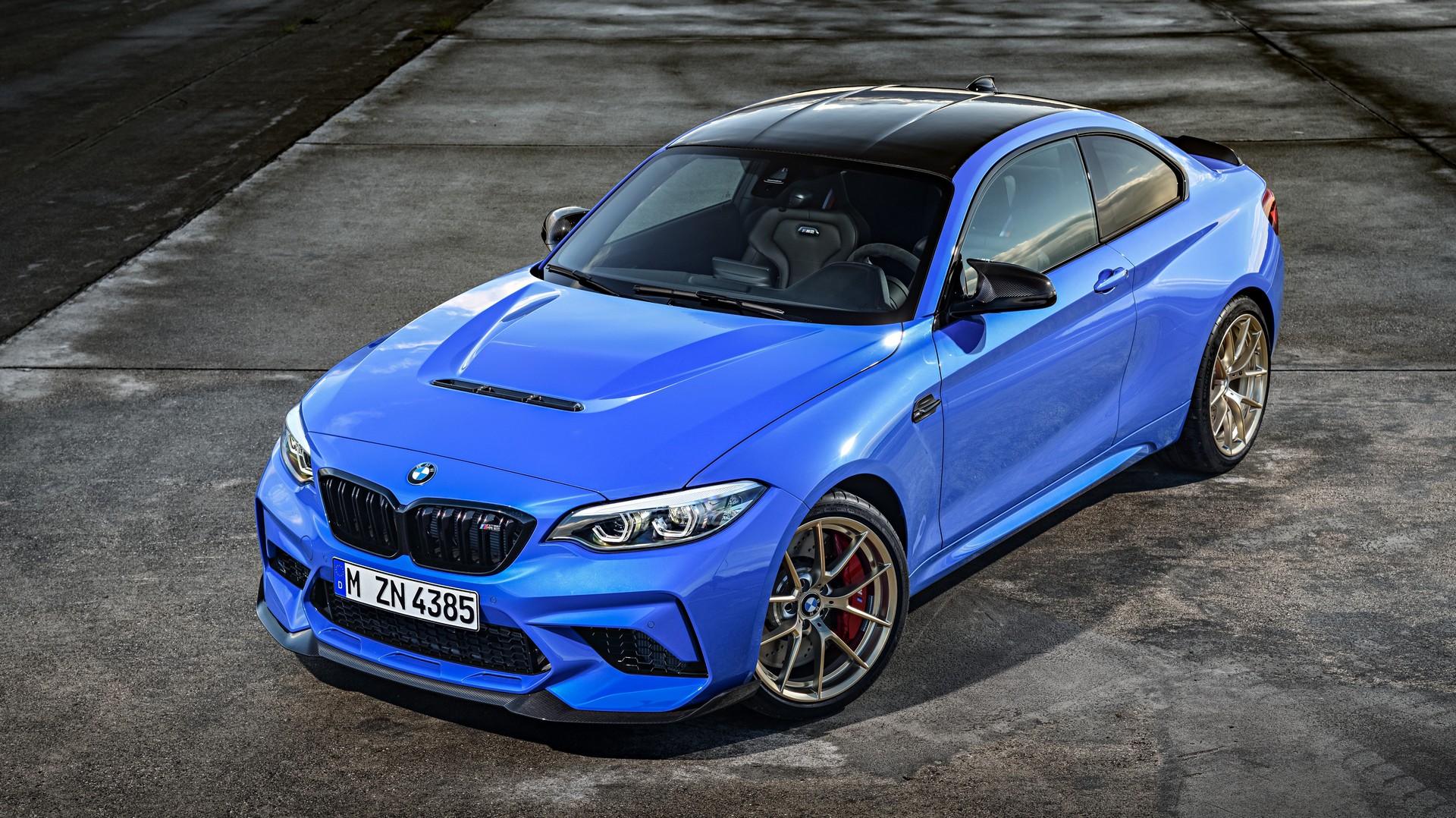 2020 BMW M2 CS Is A Lightweight, High-Performance Swan Song