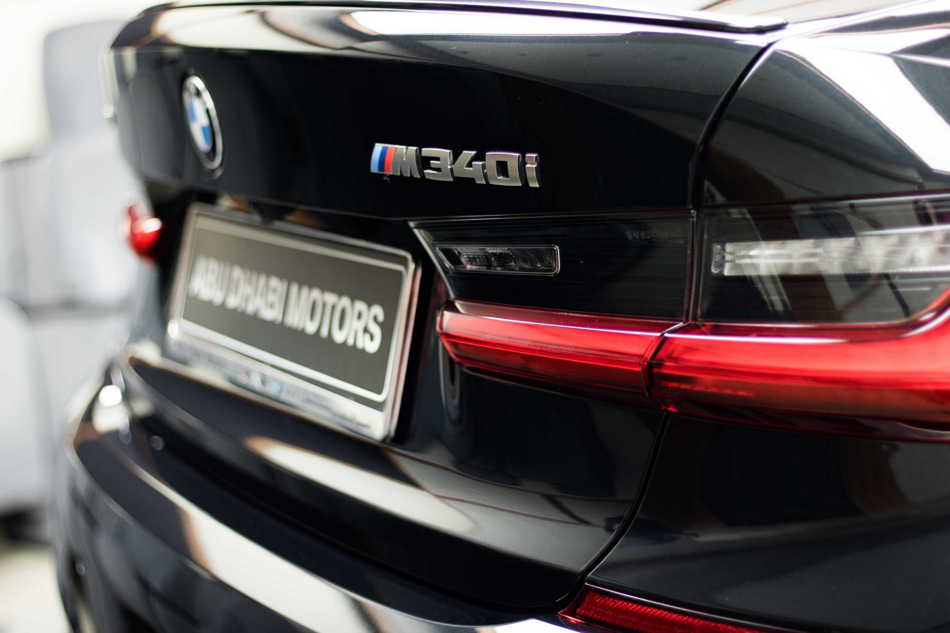 2020 BMW M340i Shows Up In Sapphire Black With Plenty Of Blue To Go Around