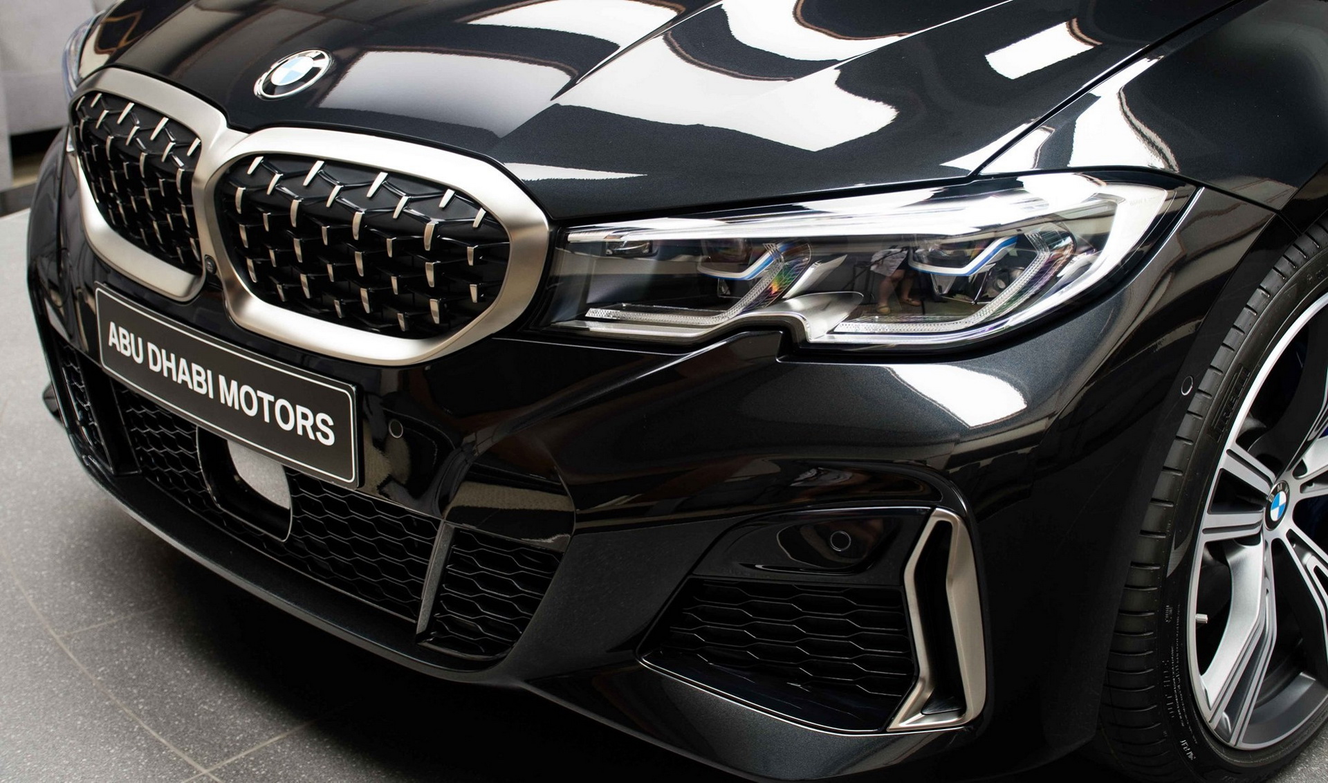 2020 BMW M340i Shows Up In Sapphire Black With Plenty Of Blue To Go Around