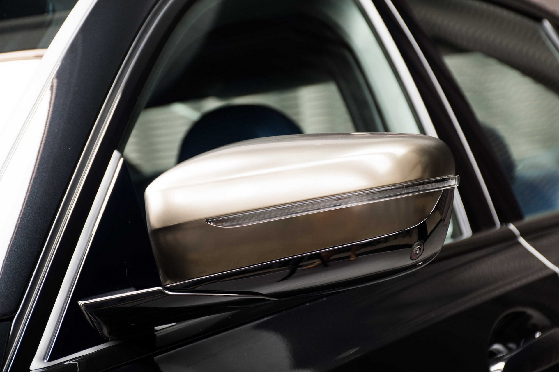 2020 BMW M340i Shows Up In Sapphire Black With Plenty Of Blue To Go Around