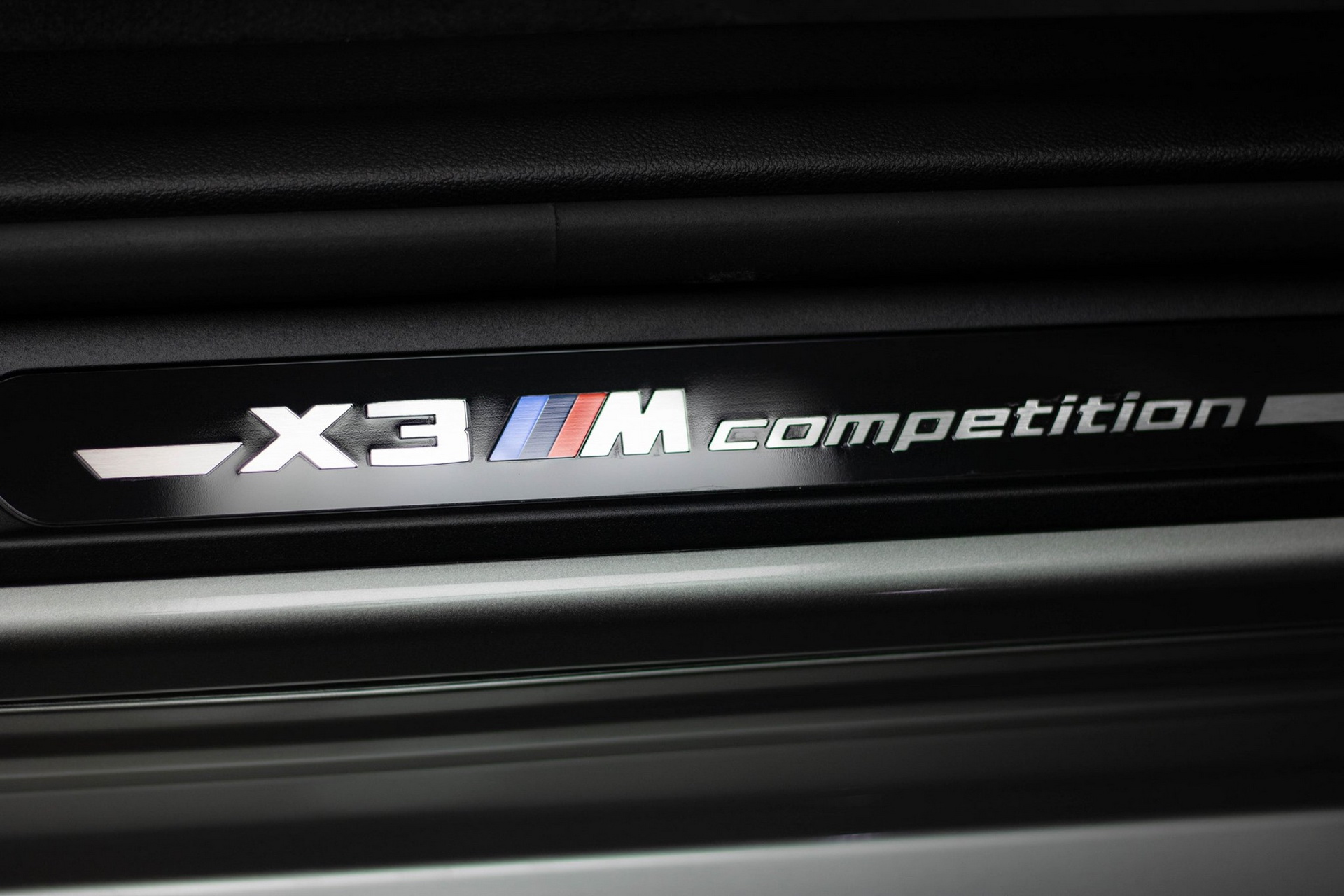 Donington Grey BMW X3 M Competition With Tartufo Interior Is An Elegant Combo