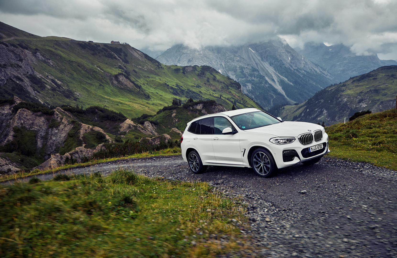 2020 BMW X3 Goes Down The Plug-In Hybrid Route With New xDrive30e