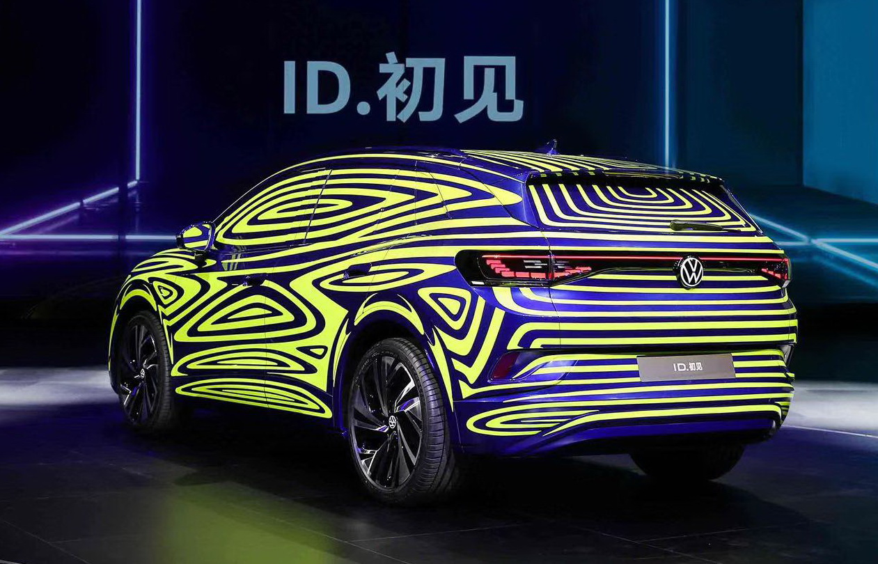 VW Delays ID 4 Electric SUV Reveal For Detroit Auto Show
