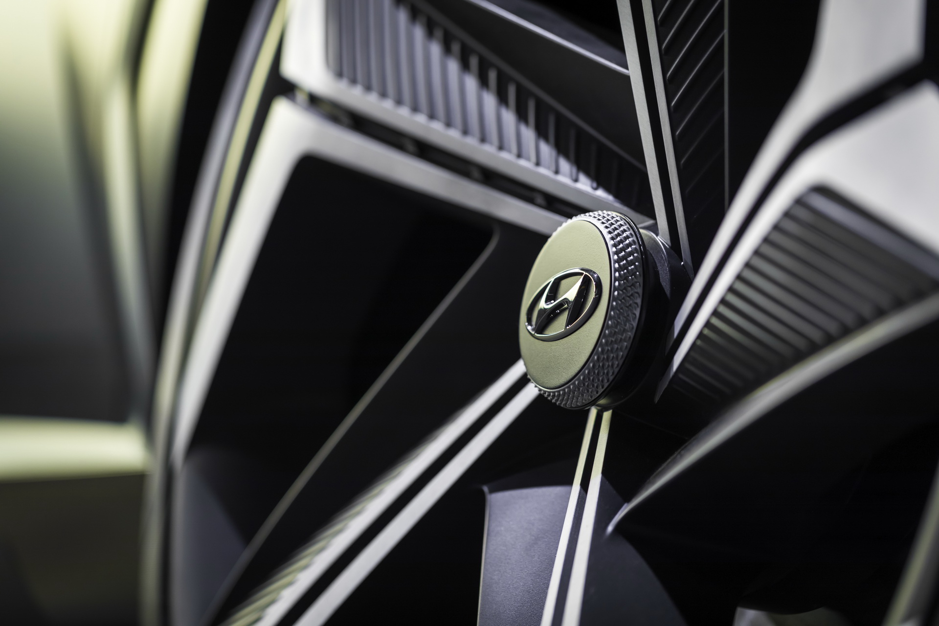 Hyundai Vision T Concept Is What We’d Really Like The 2021 Tucson To Look Like