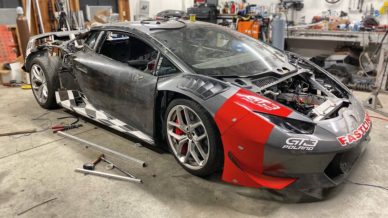 These Guys Resurrected A Destroyed Lambo Huracan With A GM LS V8 And A Manual ‘Box