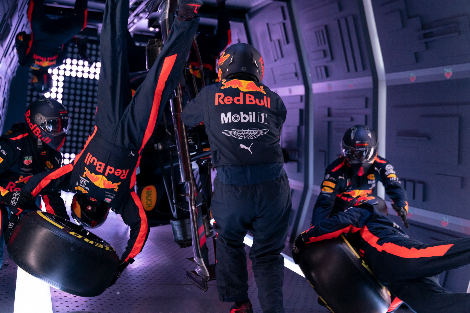 Red Bull Racing Got Bored, So They Performed A Zero Gravity Pit Stop