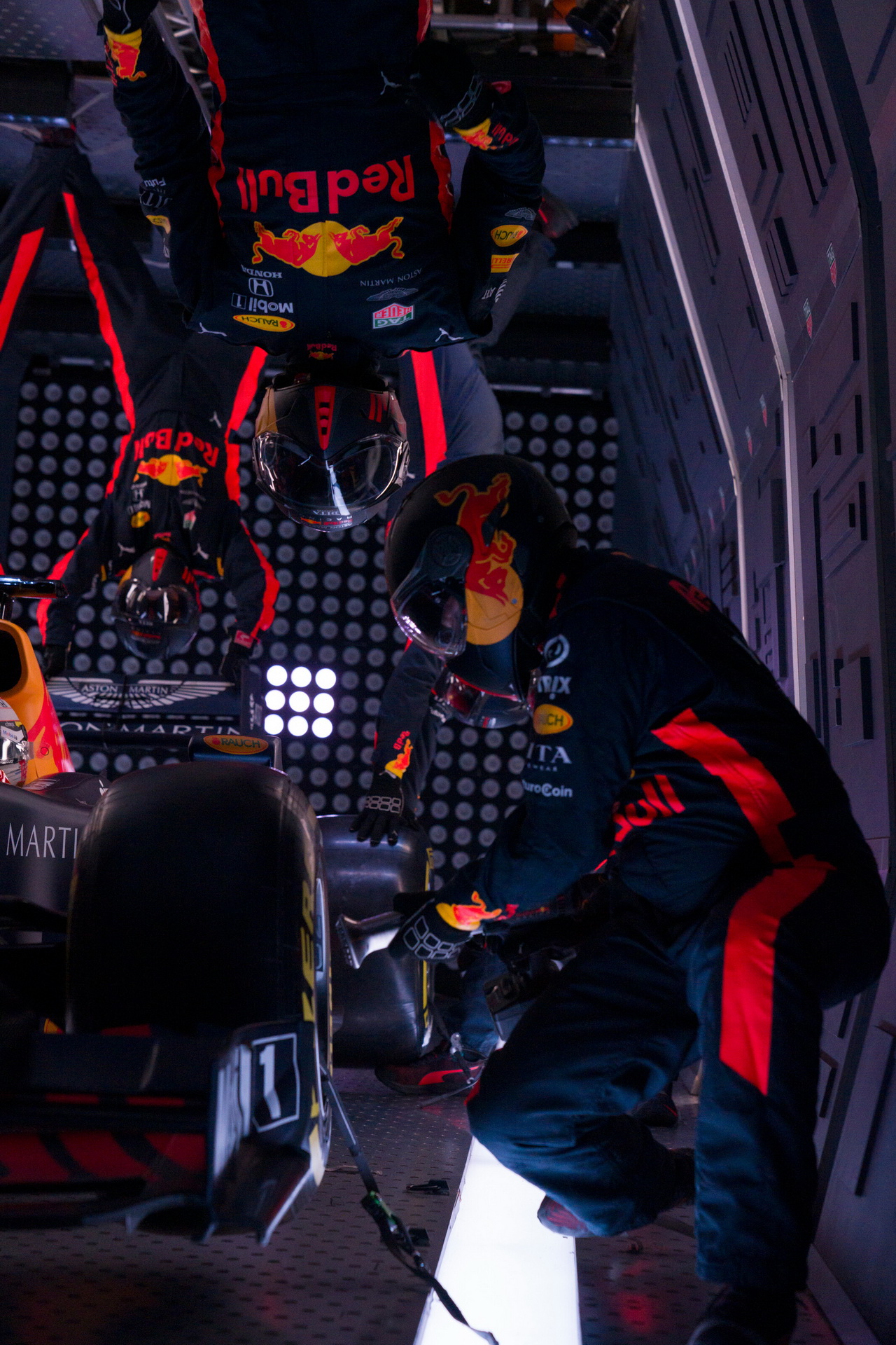 Red Bull Racing Got Bored, So They Performed A Zero Gravity Pit Stop