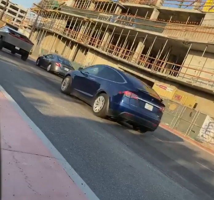 Tesla Cybertruck Spotted In Traffic, Looks Like It Just Time Traveled Back To 2019