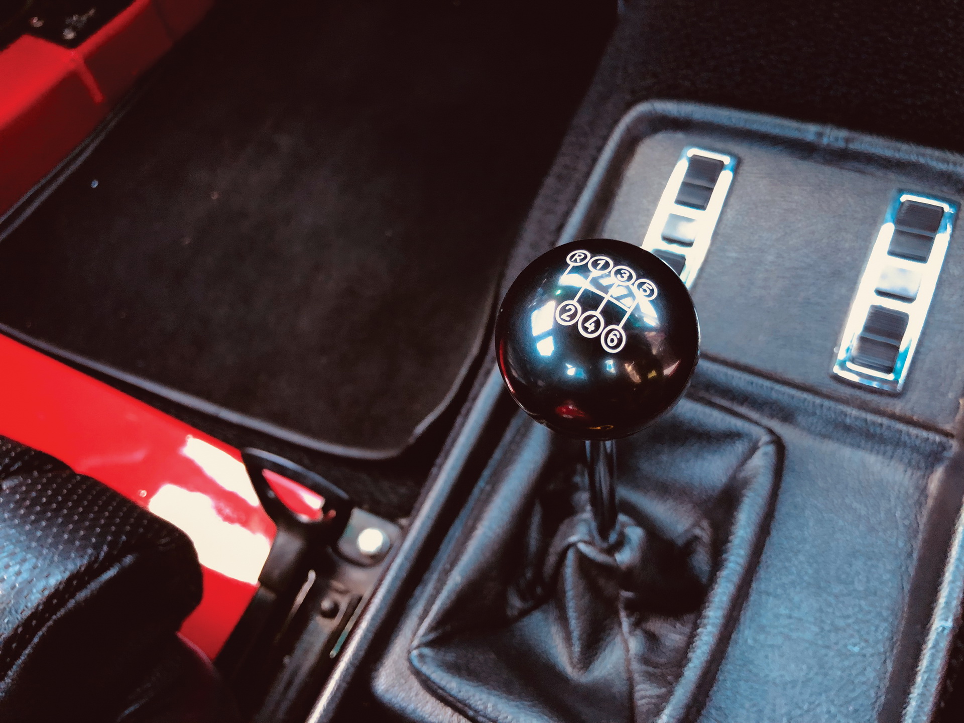 Mercedes 300 SEL ‘Red Pig’ Replica Gives You The Chance To Own The Coolest AMG Of Them All