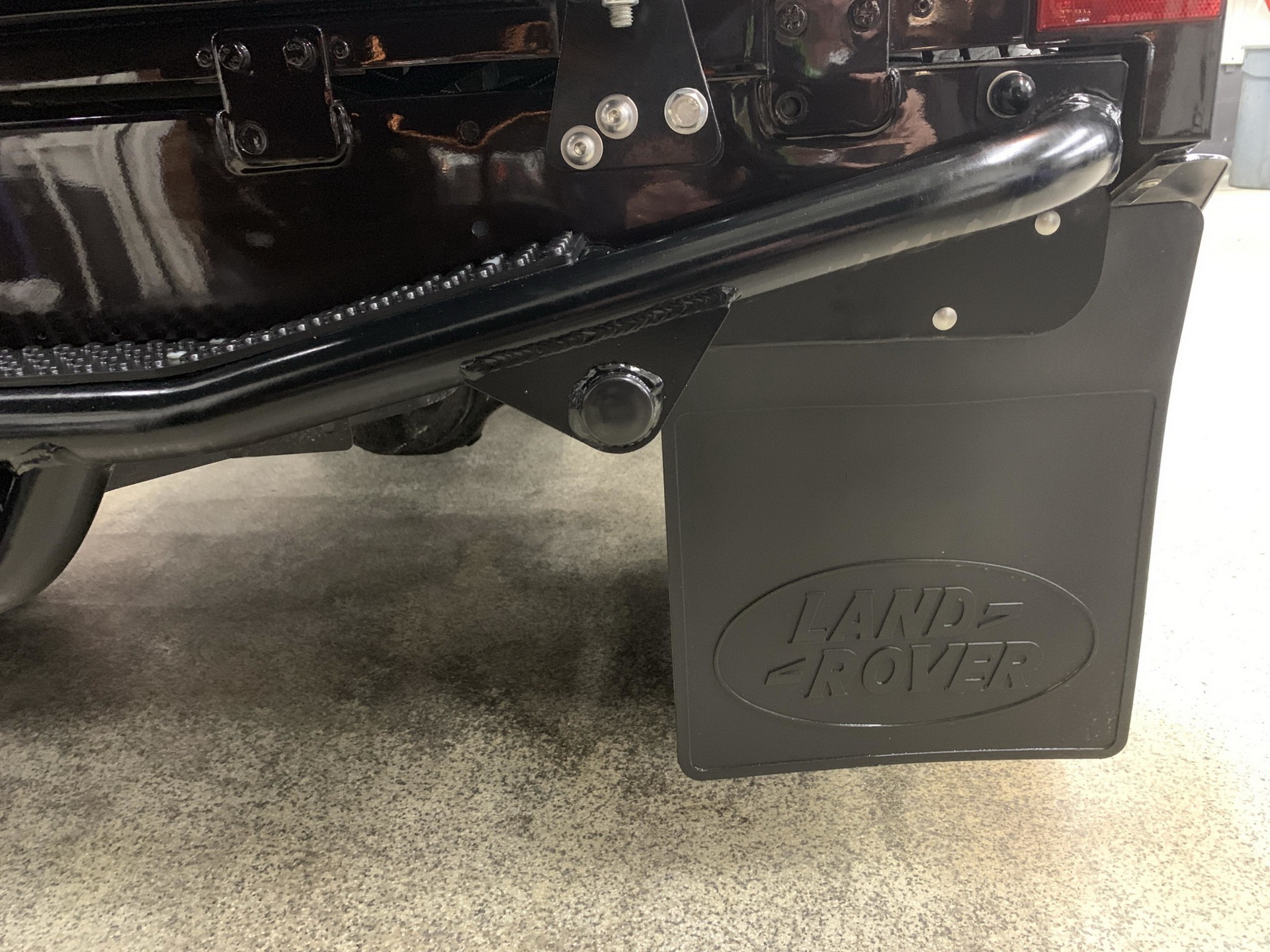 This 1988 Modded Land Rover Defender Is Ruggedness At Its Best