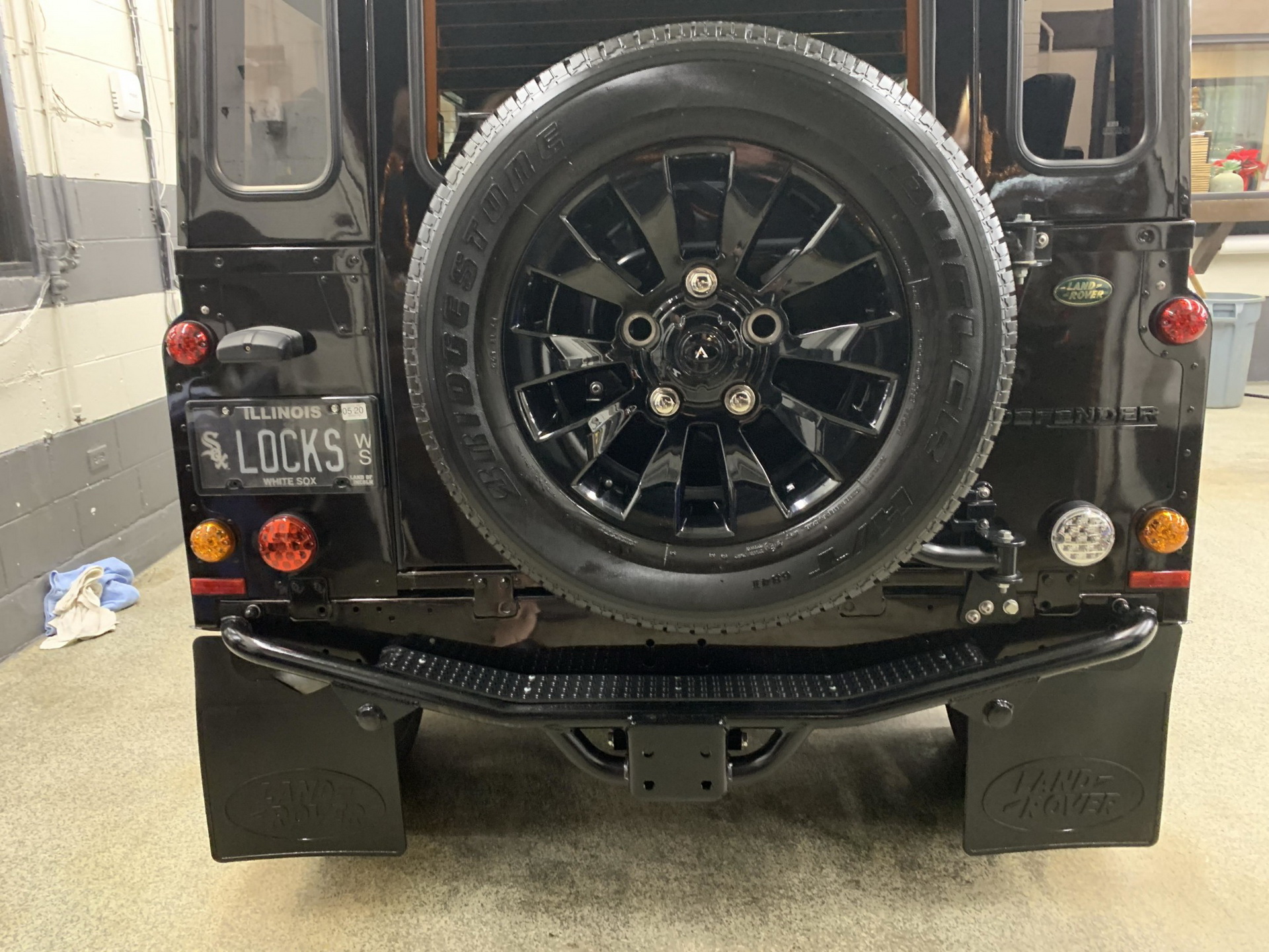 This 1988 Modded Land Rover Defender Is Ruggedness At Its Best