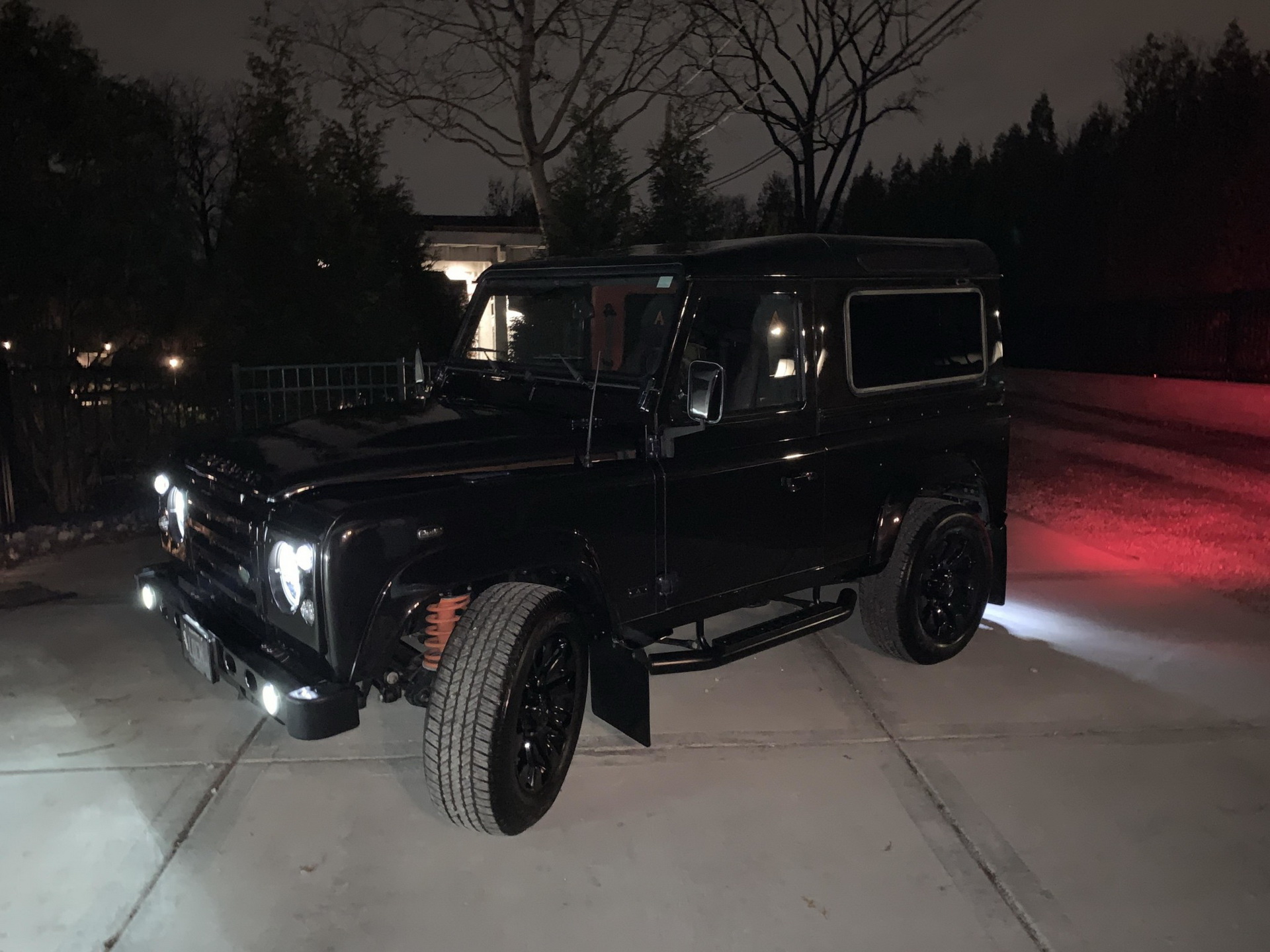 This 1988 Modded Land Rover Defender Is Ruggedness At Its Best