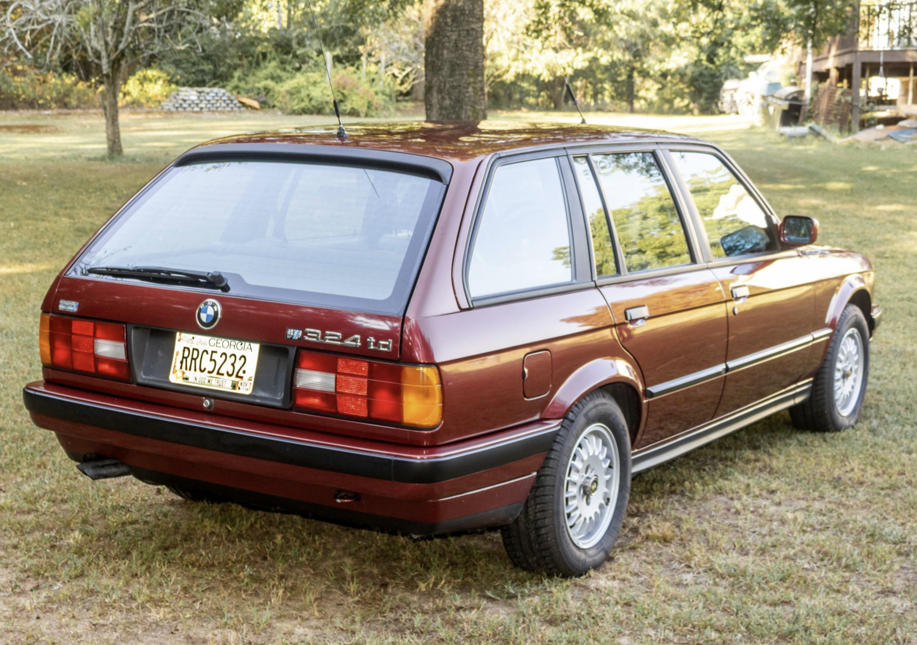 Gorgeous 1991 BMW 3-Series E30 Touring With A Straight-Six Diesel: Worth  The Trouble?